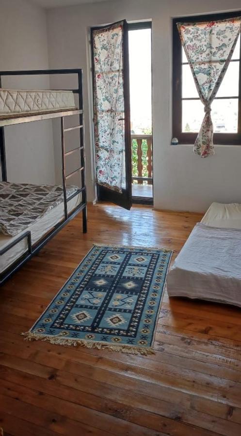 Oda Guesthouse Prizren Esterno foto
